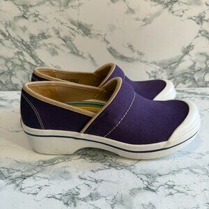 Dansko Vegan Women 37 US 6-6.5 Volley Clog Slip Resistant Purple Comfort Shoe